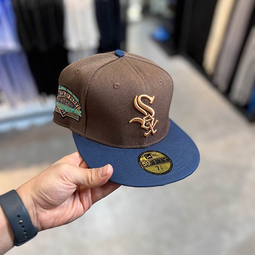 کلاه کپ فیت بک نیو ارا (NEW ERA SOX) قهوه ای سوخته سایز (3/8)7 (58.7 CM)